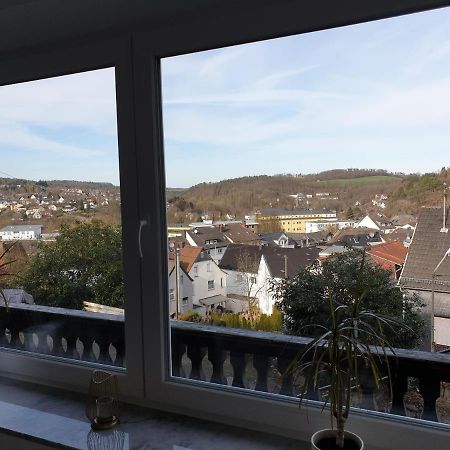 Schoene Wohnung Ueber Wissen Exteriér fotografie