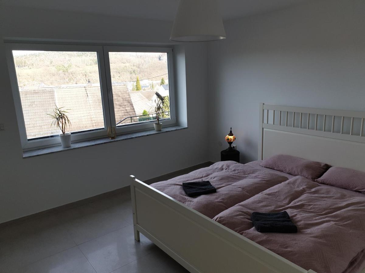 Schoene Wohnung Ueber Wissen Exteriér fotografie